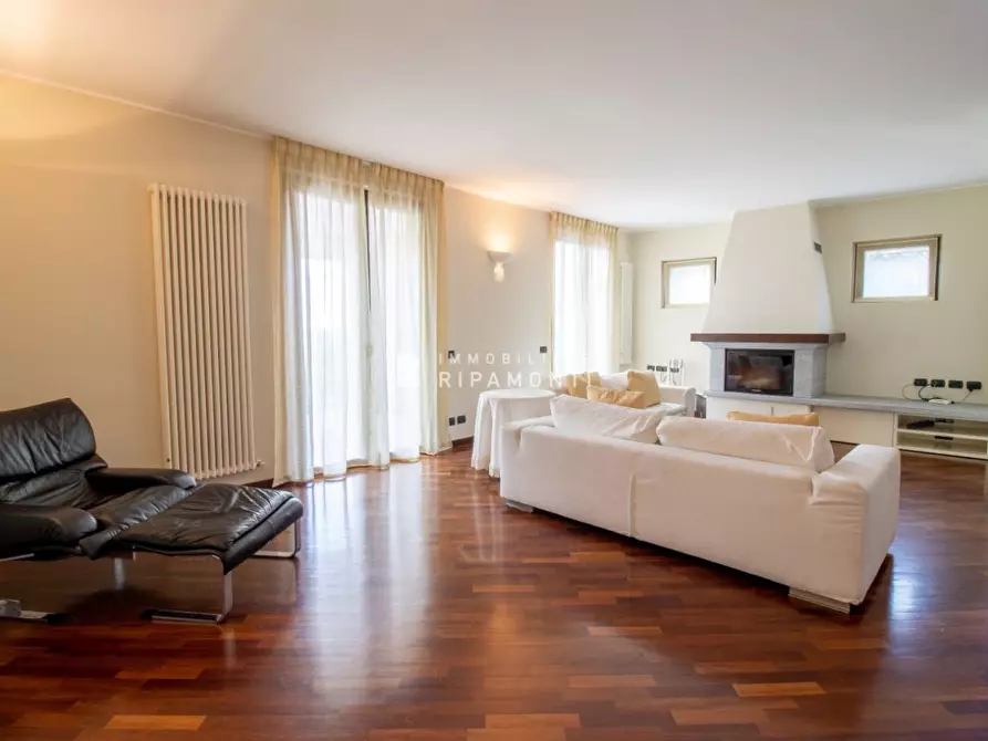 Immagine 4 di Villa in vendita  a Ello