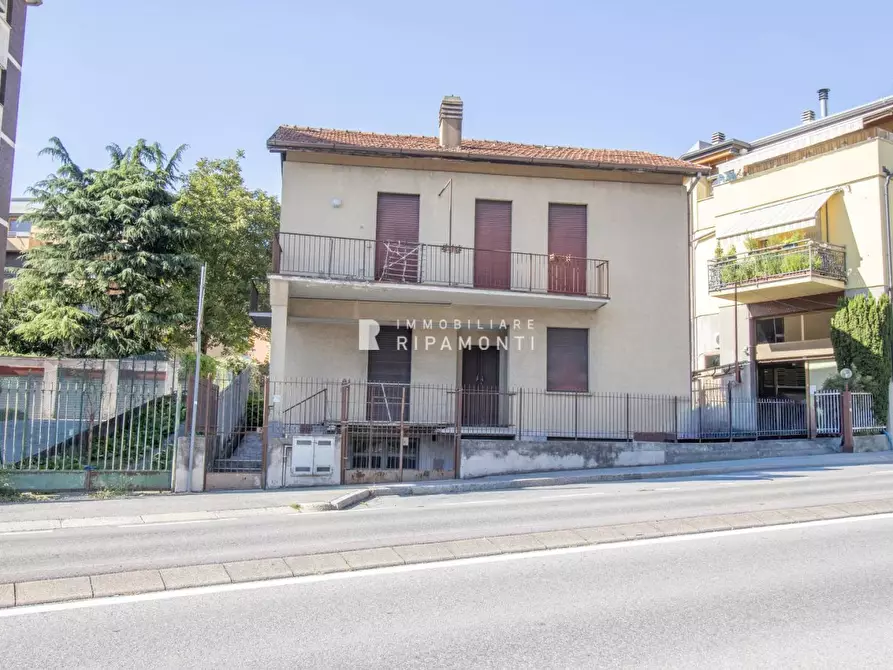 Immagine 2 di Villetta a schiera in vendita  129 a Lecco