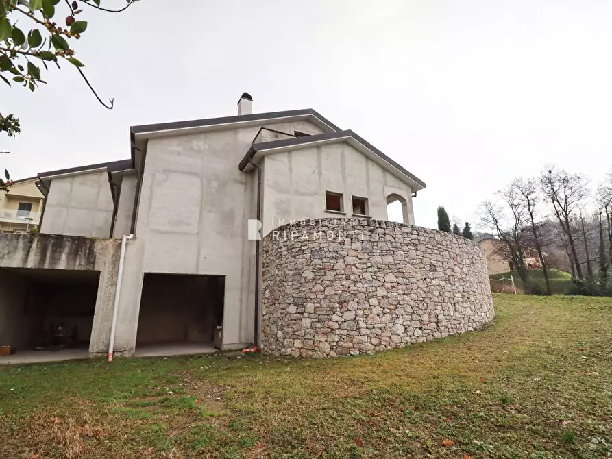 Immagine 4 di Villetta a schiera in vendita  a Oggiono