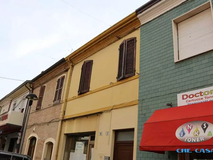 Immagine 5 di Ufficio in vendita  a Morciano Di Romagna