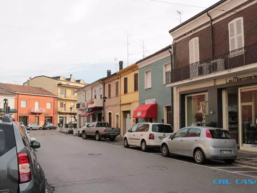 Immagine 10 di Ufficio in vendita  a Morciano Di Romagna