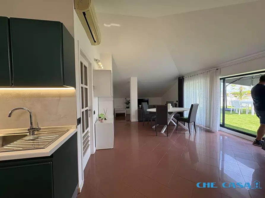 Immagine 5 di Attico in vendita  a Riccione