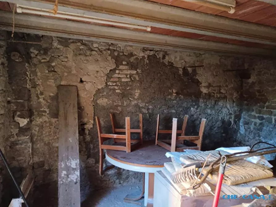 Immagine 10 di Casa semindipendente in vendita  a Tavoleto