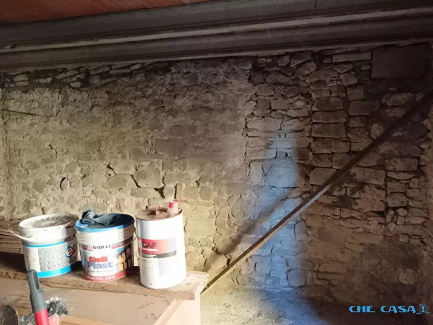 Immagine 9 di Casa semindipendente in vendita  a Tavoleto