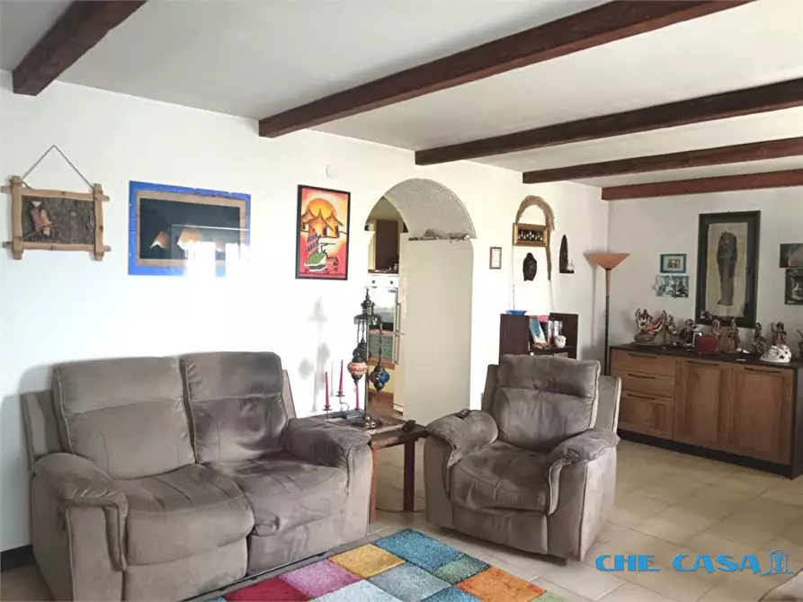 Immagine 7 di Casa semindipendente in vendita  a Tavoleto