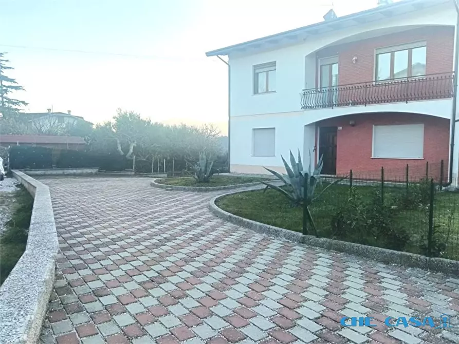 Immagine 1 di Casa semindipendente in vendita  a Montefiore Conca