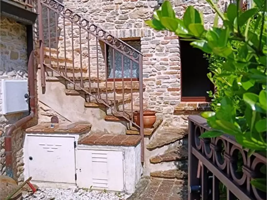 Immagine 8 di Casa semindipendente in vendita  2 a Montefiore Conca