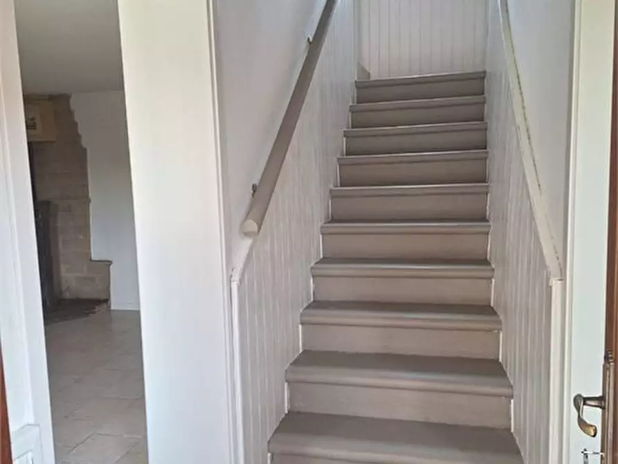Immagine 8 di Villa in vendita  368 a Montefiore Conca