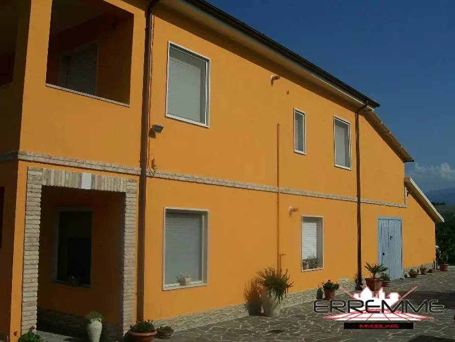 Immagine 5 di Villa in vendita  a Cepagatti
