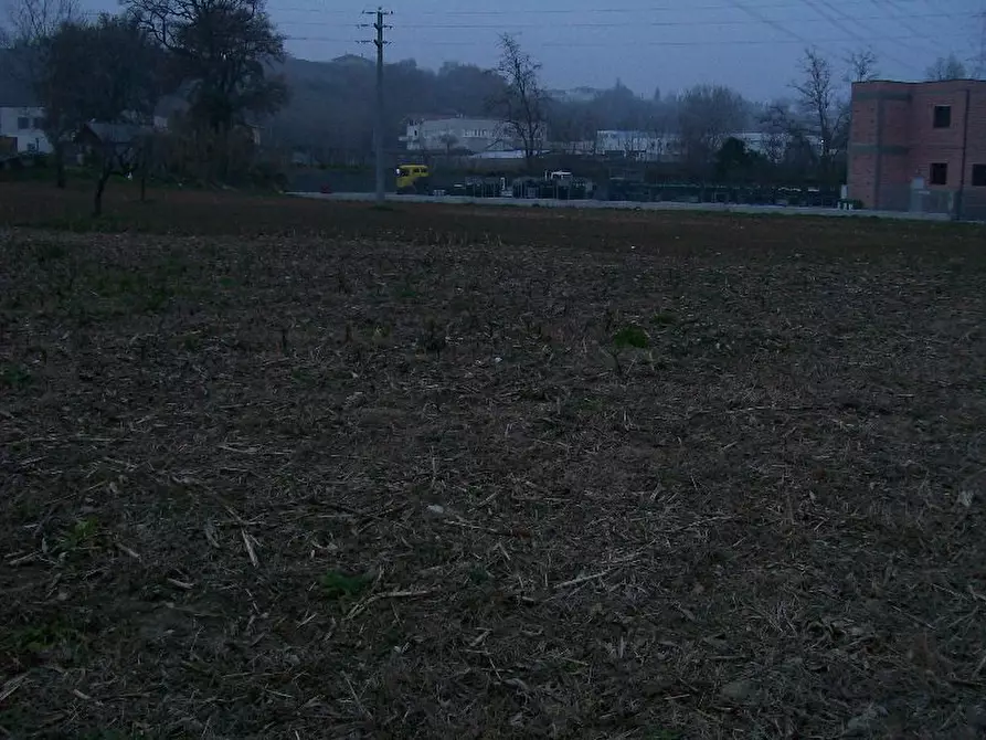 Immagine 10 di Terreno edificabile in vendita  a Cepagatti