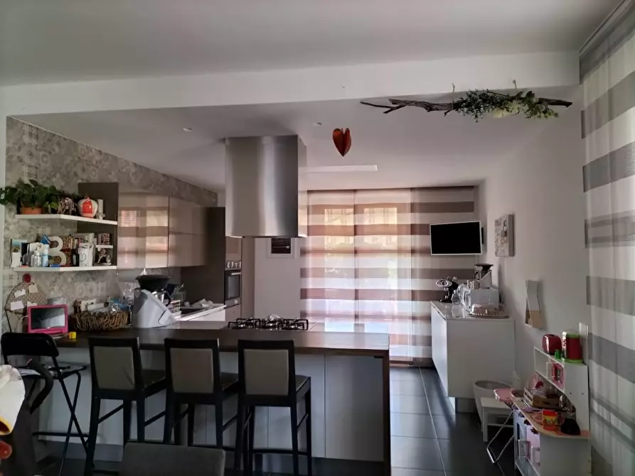 Immagine 6 di Villa in vendita  a Cepagatti