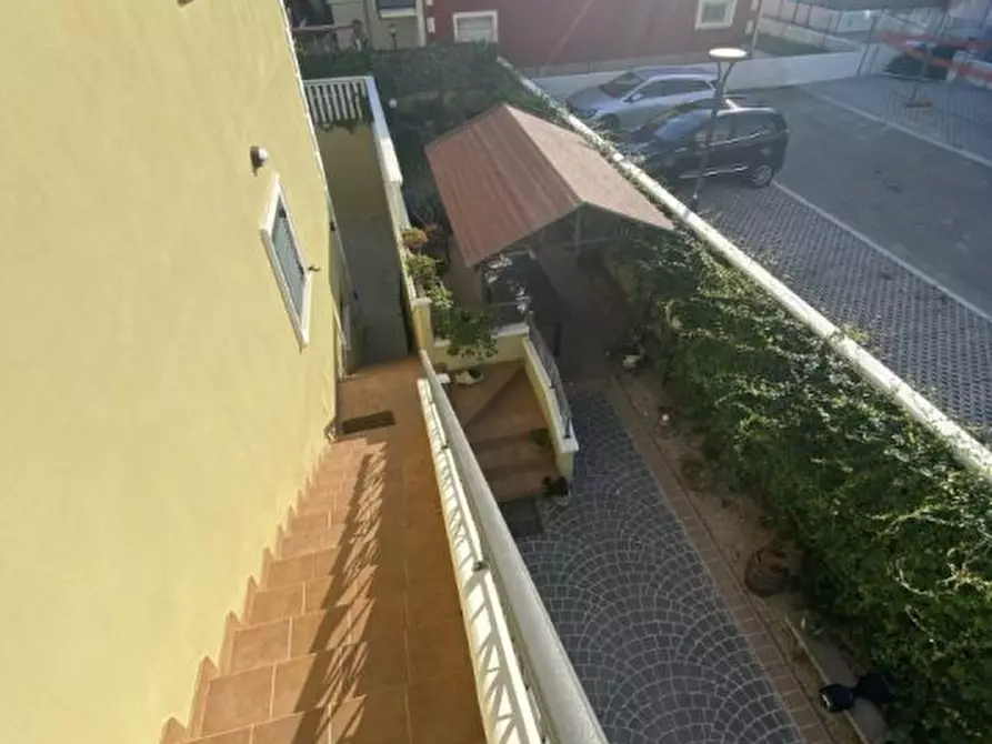 Immagine 4 di Villa in vendita  a Cepagatti
