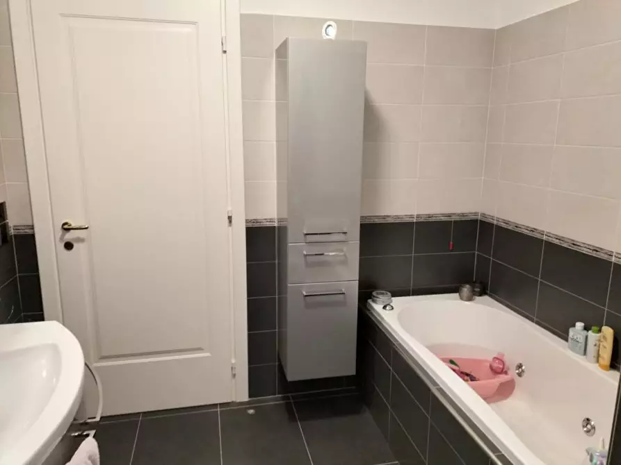 Immagine 10 di Villa in vendita  a Cepagatti