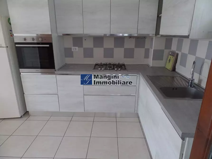 Immagine 4 di Appartamento in vendita  a Livorno