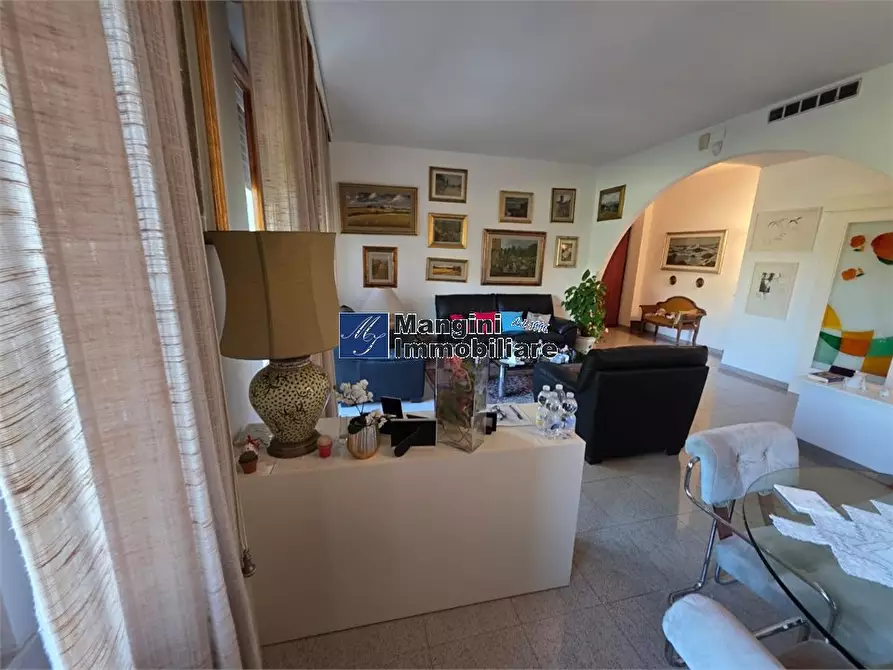 Immagine 5 di Appartamento in vendita  a Livorno