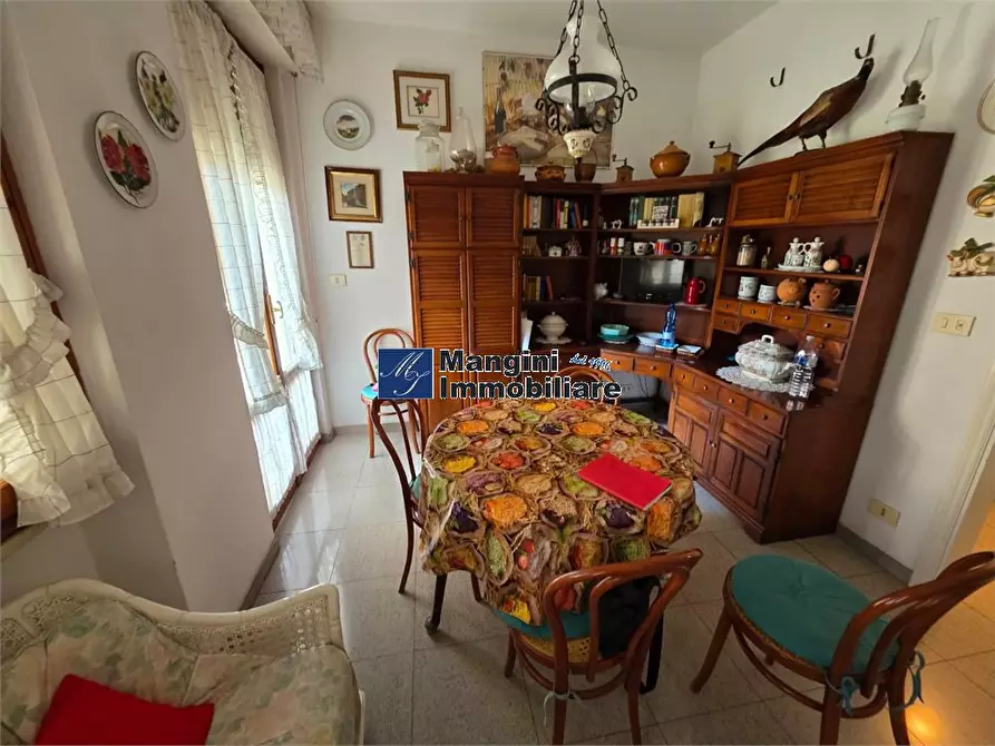 Immagine 10 di Appartamento in vendita  a Livorno