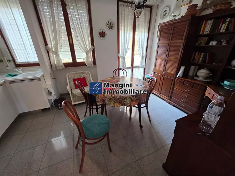 Immagine 9 di Appartamento in vendita  a Livorno