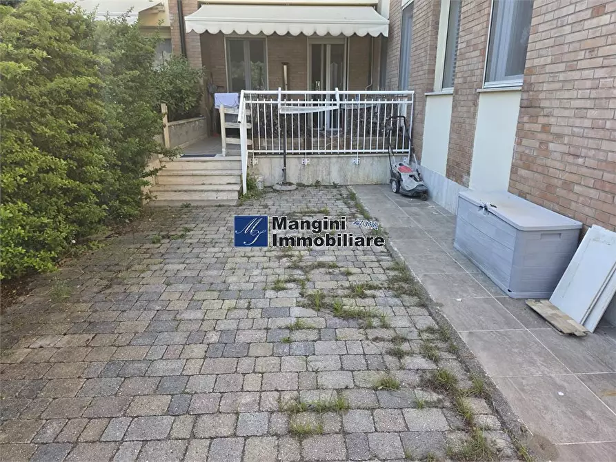 Immagine 9 di Appartamento in vendita  a Pisa