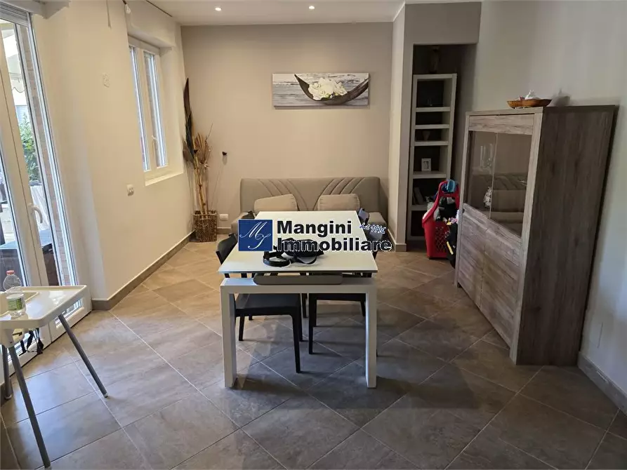 Immagine 2 di Appartamento in vendita  a Pisa