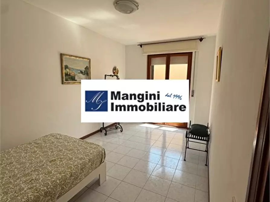 Immagine 9 di Appartamento in vendita  a Livorno