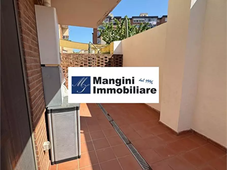 Immagine 3 di Appartamento in vendita  a Livorno