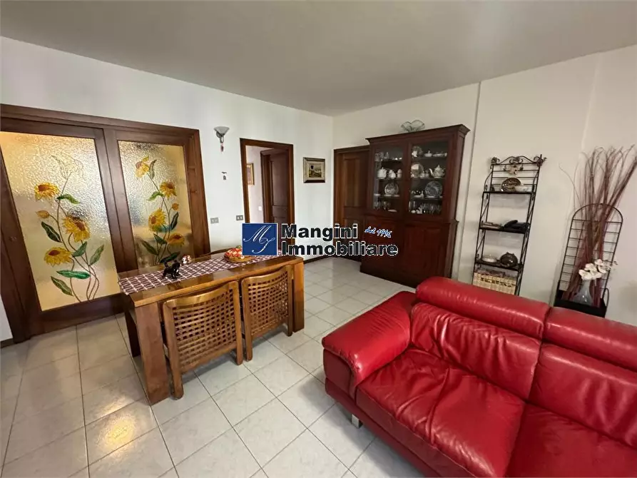 Immagine 10 di Appartamento in vendita  a Livorno