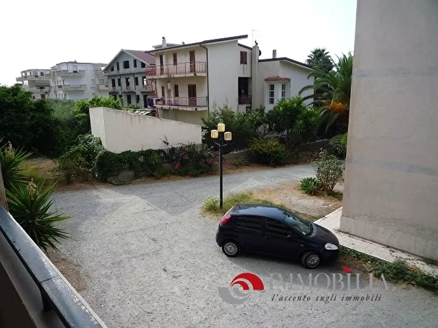 Immagine 9 di Appartamento in vendita  a Melito Di Porto Salvo