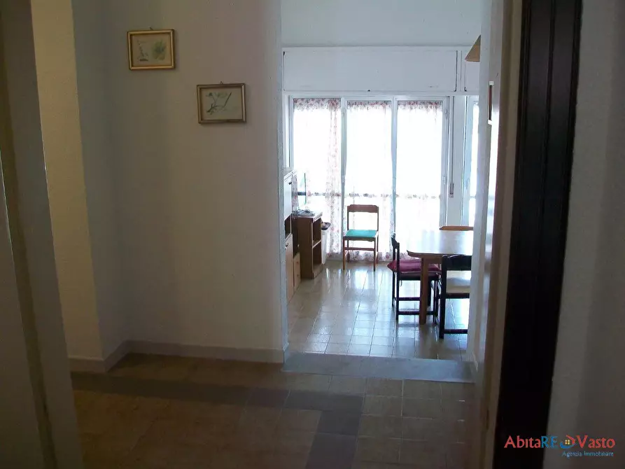 Immagine 2 di Appartamento in affitto  a Vasto