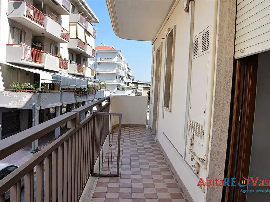 Immagine 7 di Appartamento in affitto  71 a Vasto