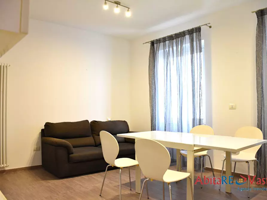 Immagine 3 di Appartamento in affitto  a Vasto
