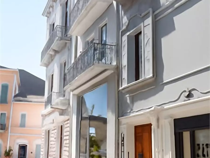 Immagine 1 di Ufficio in affitto  7 a Vasto