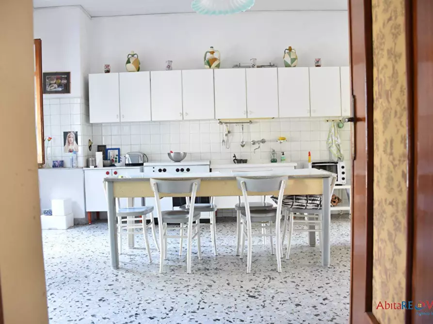 Immagine 2 di Appartamento in vendita  54 a Vasto