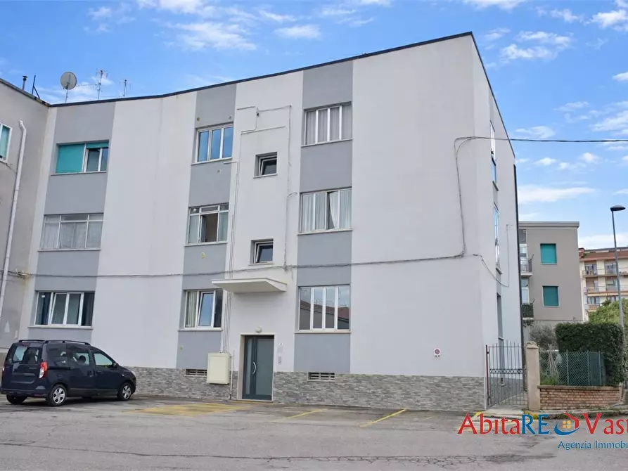 Immagine 2 di Appartamento in vendita  3 a Vasto