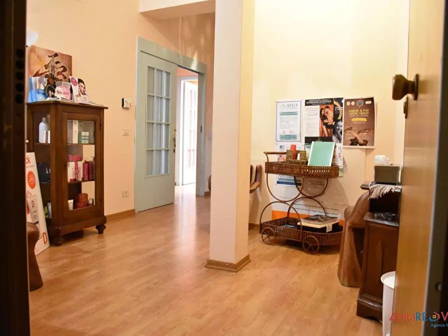 Immagine 1 di Negozio in vendita  7 a Vasto