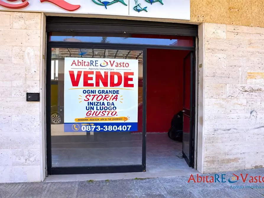Immagine 2 di Negozio in vendita  13 a Vasto