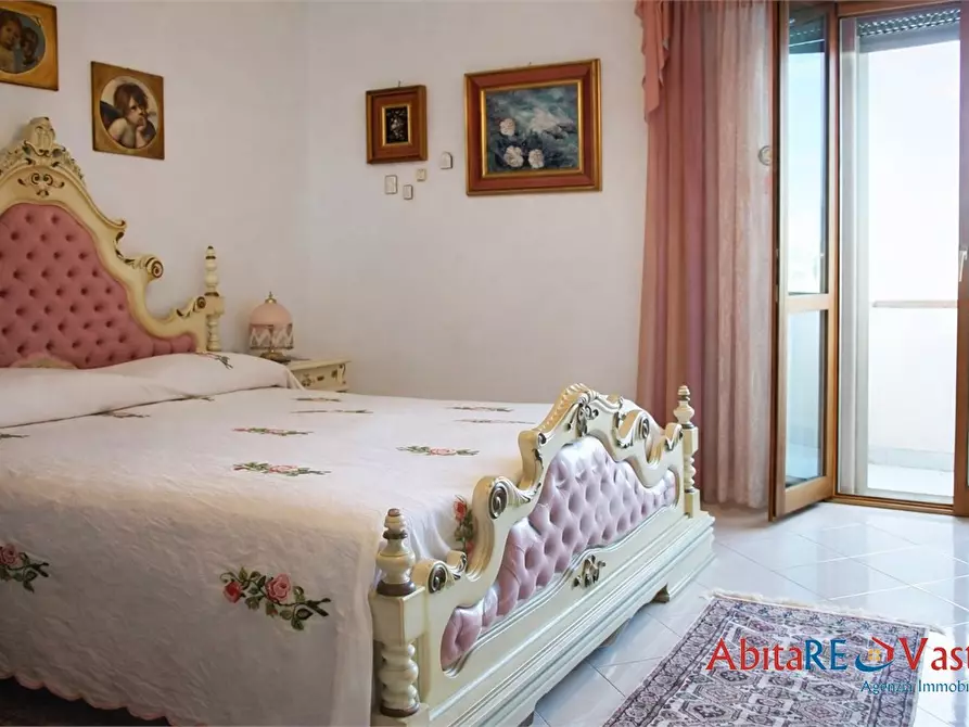 Immagine 8 di Villa in vendita  a Santa Maria Imbaro