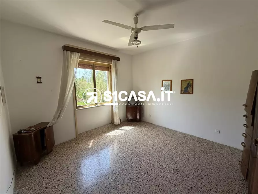 Immagine 10 di Casa indipendente in vendita  a Galatone