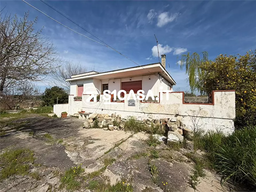 Immagine 1 di Casa indipendente in vendita  a Galatone