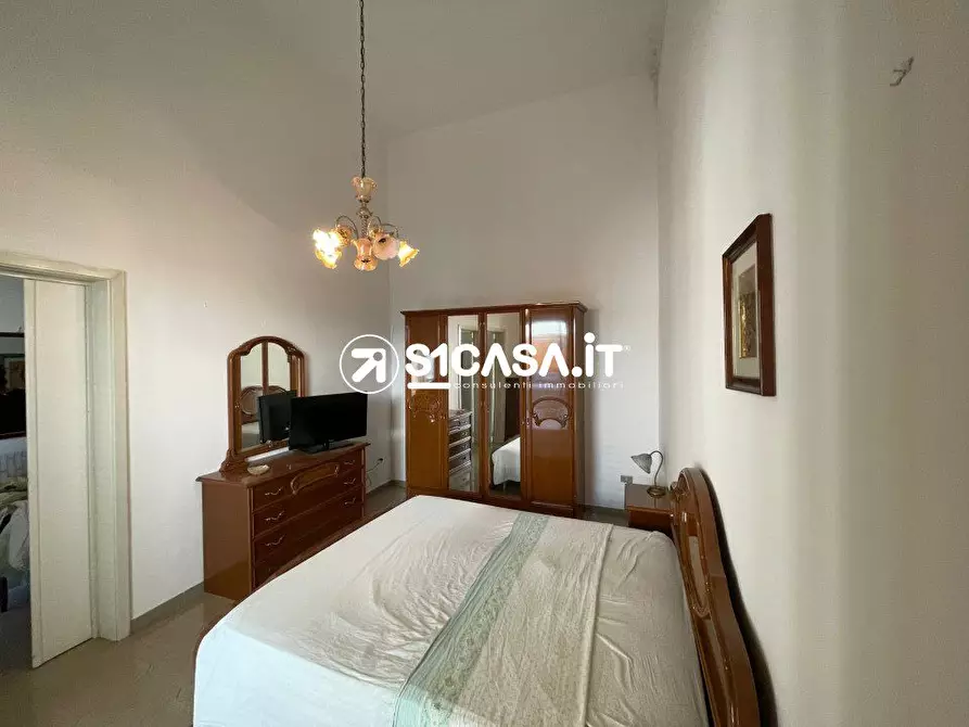 Immagine 5 di Casa semindipendente in vendita  a Cutrofiano