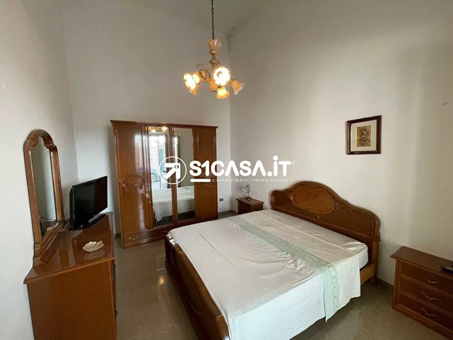 Immagine 4 di Casa semindipendente in vendita  a Cutrofiano