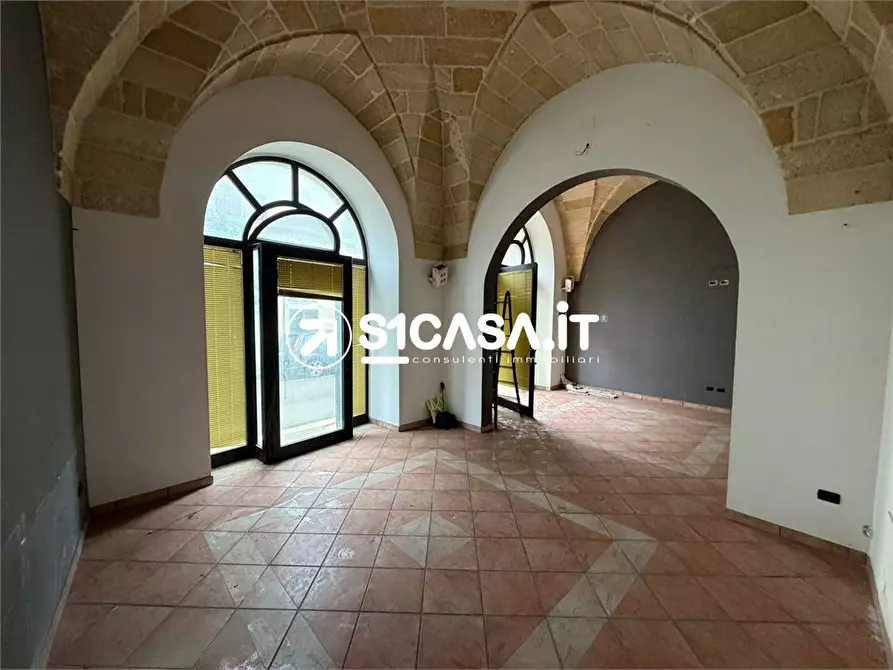 Immagine 6 di Negozio in vendita  35 a Galatone