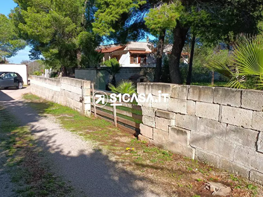 Immagine 4 di Terreno in vendita  a Galatone