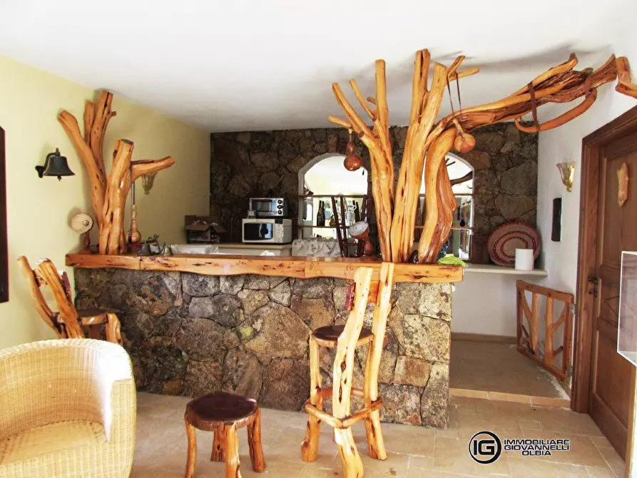 Immagine 2 di Agriturismo in vendita  a Olbia