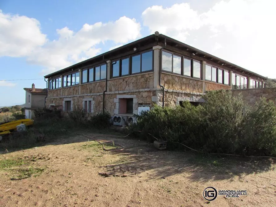 Immagine 7 di Agriturismo in vendita  a Olbia