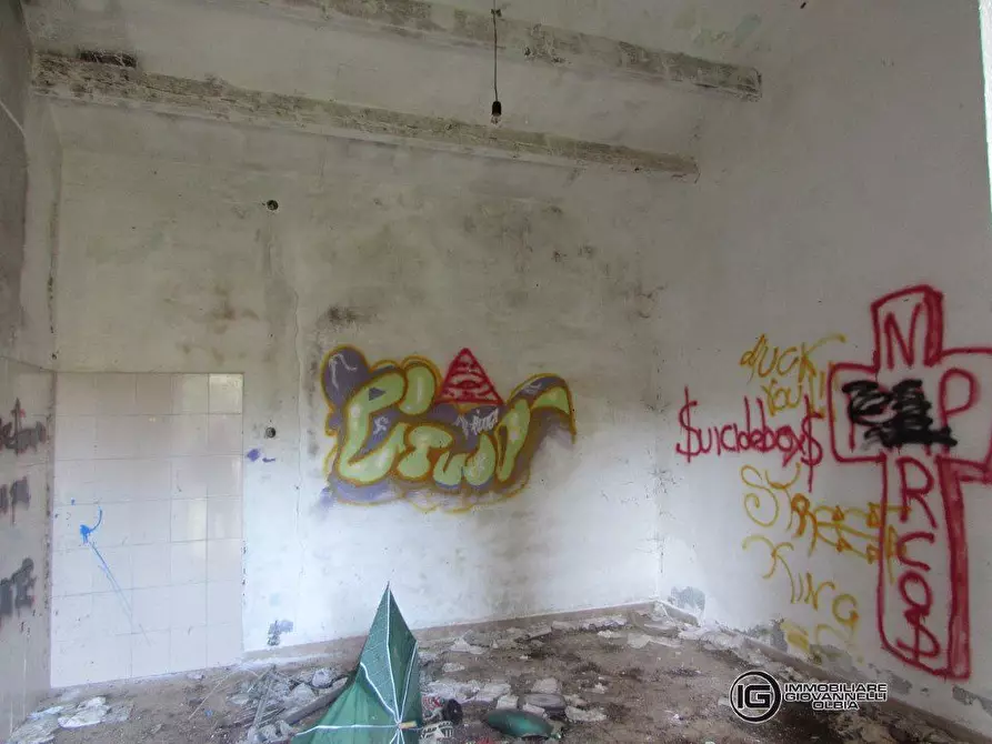 Immagine 9 di Terreno edificabile in vendita  a Olbia