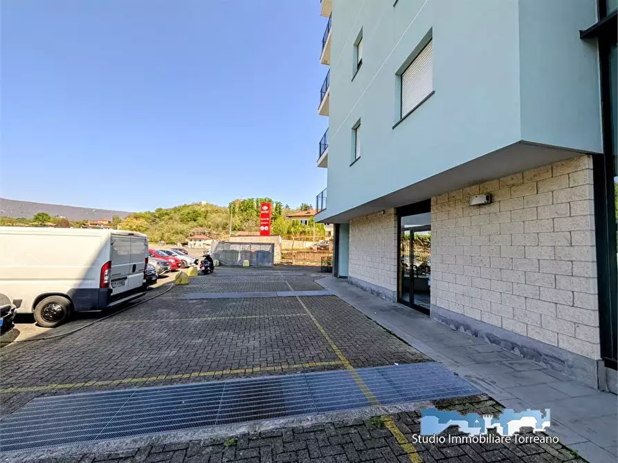 Immagine 10 di Negozio in vendita  56/F a Ivrea