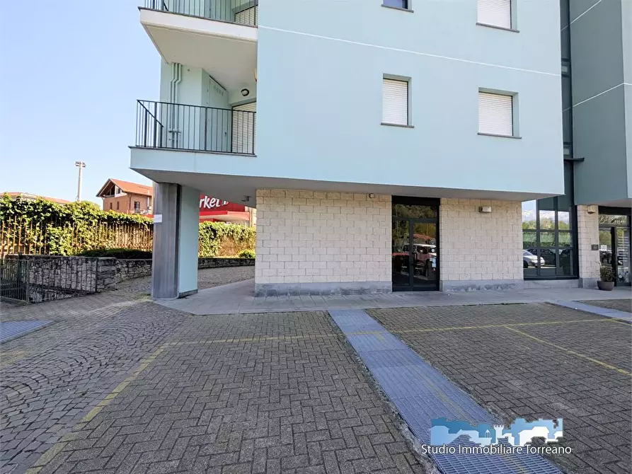 Immagine 9 di Negozio in vendita  56/F a Ivrea
