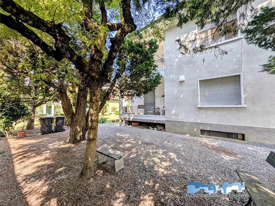 Immagine 6 di Villa in vendita  1 a Ivrea