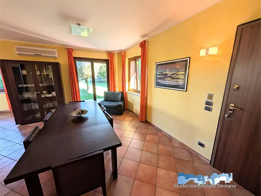 Immagine 7 di Villa in vendita  2 a Piverone