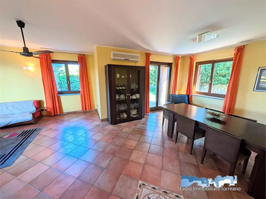 Immagine 10 di Villa in vendita  2 a Piverone